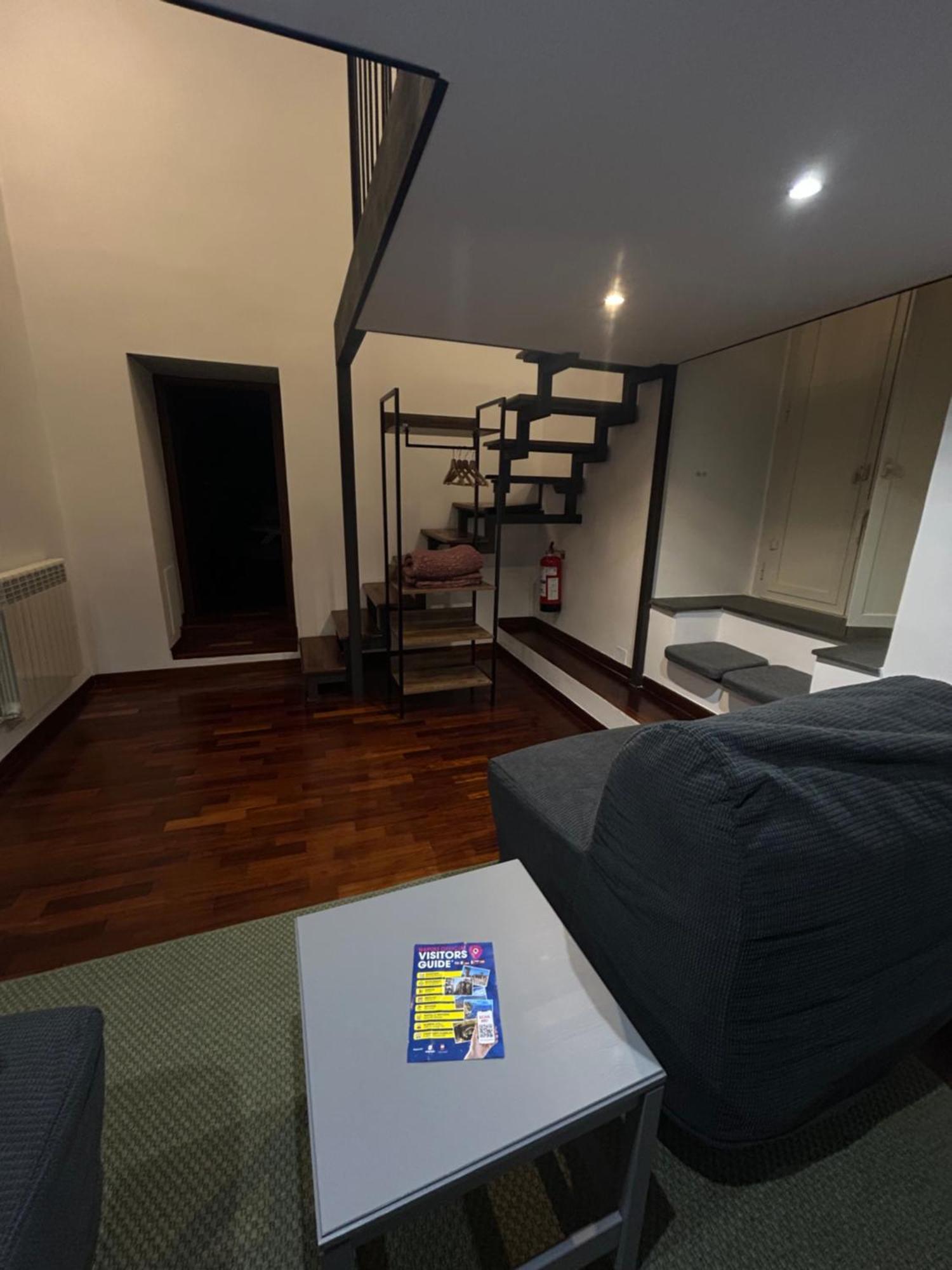 Ferrigni 33 Apartment Наполи Екстериор снимка